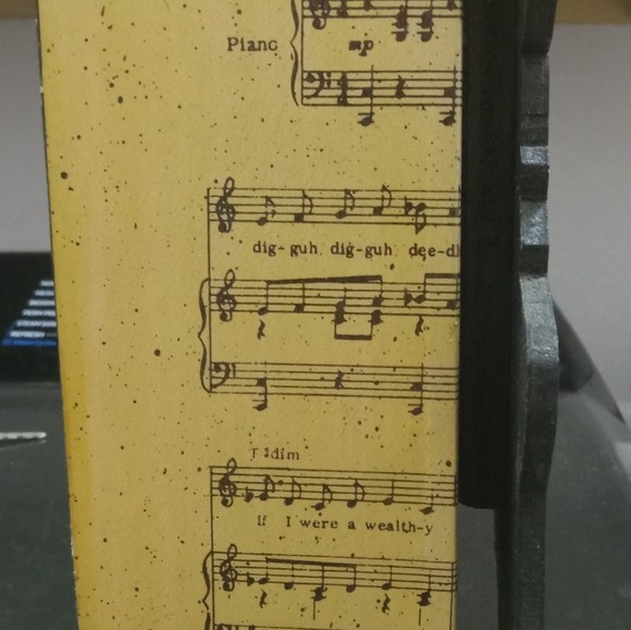 Music Box - Picture 3 of 5